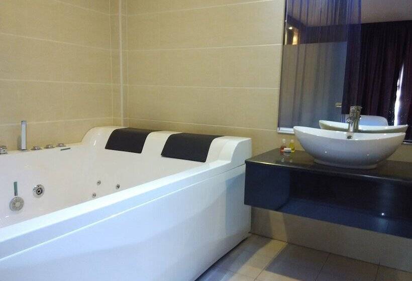 فندق Ampang Inn