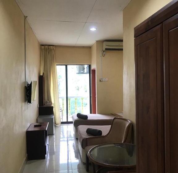 Отель Anz Langkawi Inn