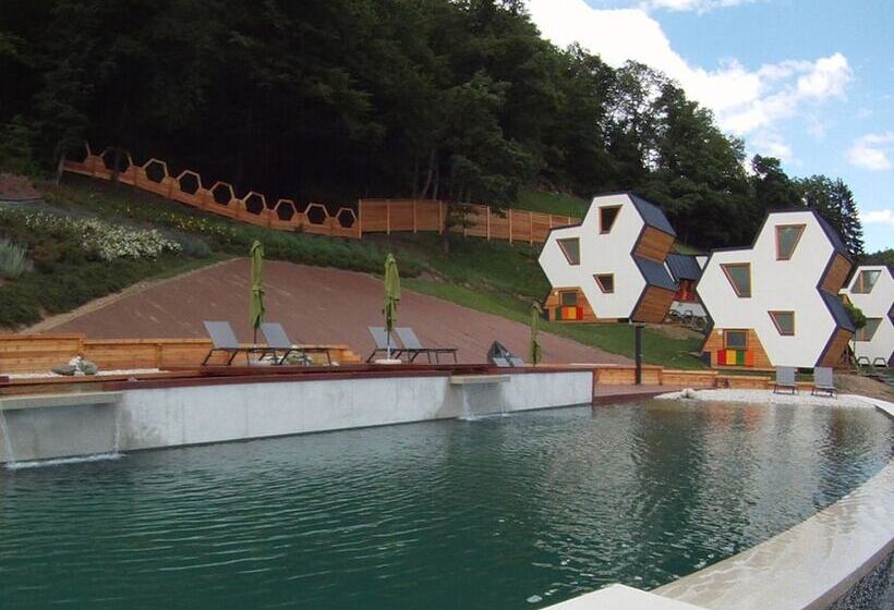 هتل Apartments & Wellness Skok