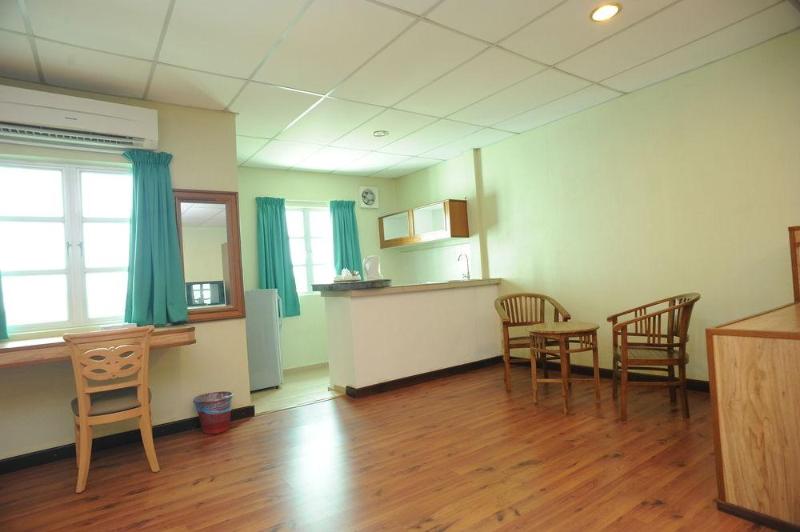 בית מלון כפרי Arwana Inn Tok Bali