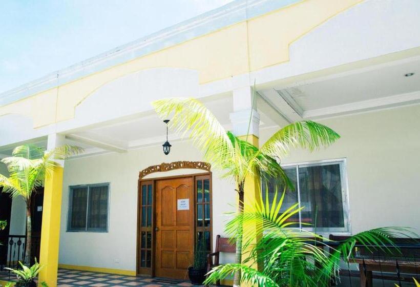 בית מלון כפרי Atiatihan Festival