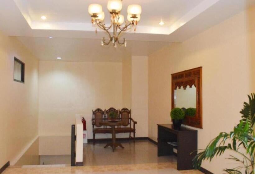 בית מלון כפרי Atiatihan Festival