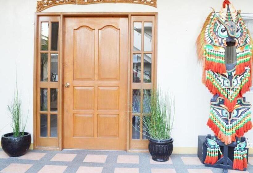 בית מלון כפרי Atiatihan Festival