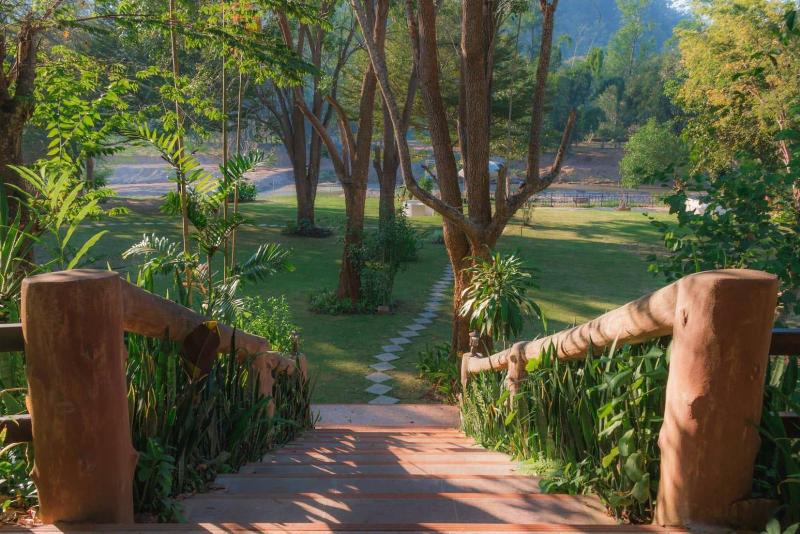 ホテル Banviewnam Camping & Resort