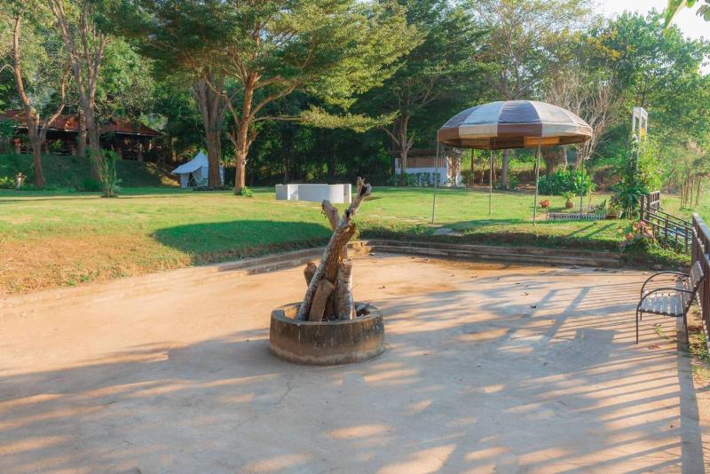 ホテル Banviewnam Camping & Resort