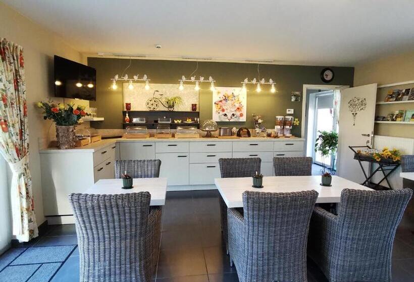 בית מלון כפרי B&b De Watering