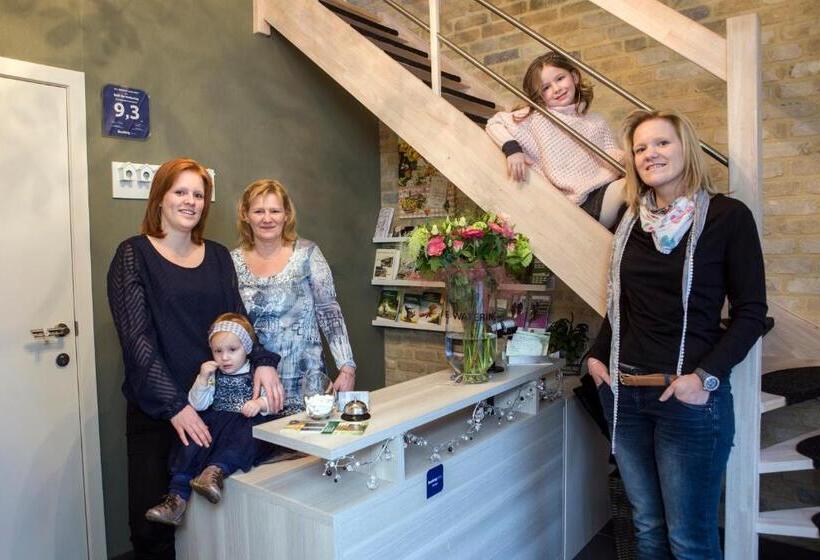 בית מלון כפרי B&b De Watering