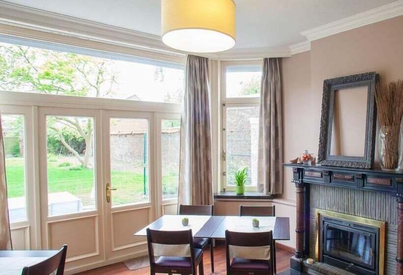 ホテル B&b Demi Lune