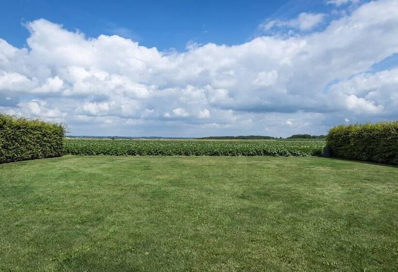 Отель B&b La Cereza