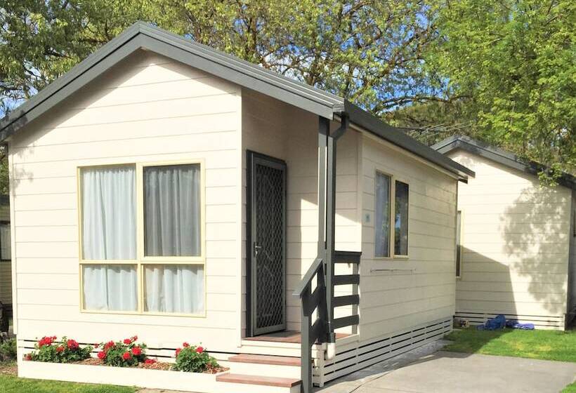 בית מלון כפרי Big4 Mornington Peninsula Holiday Park