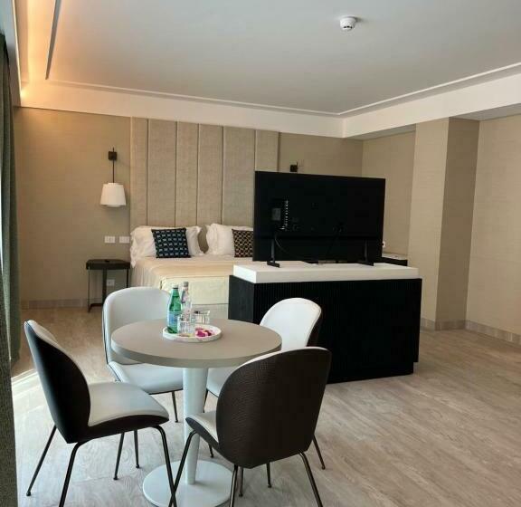 ホテル Ceccarini 9 Home Suite Home