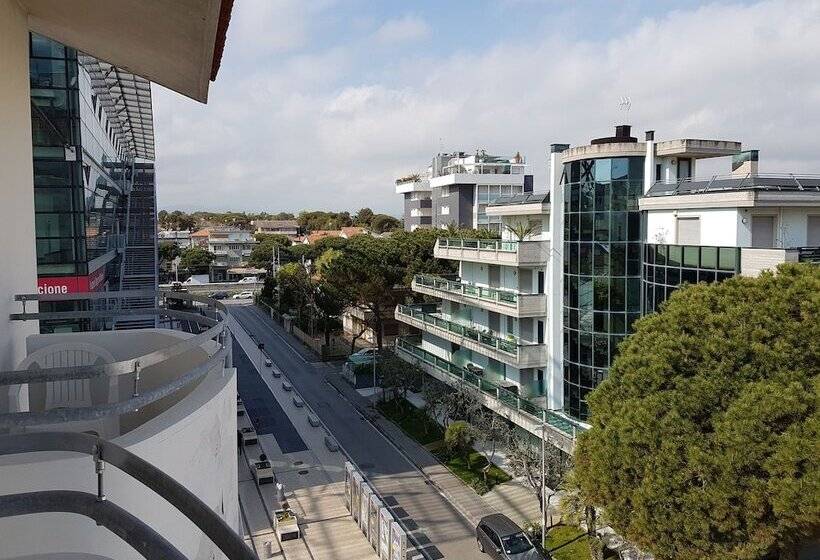 ホテル Ceccarini 9 Home Suite Home