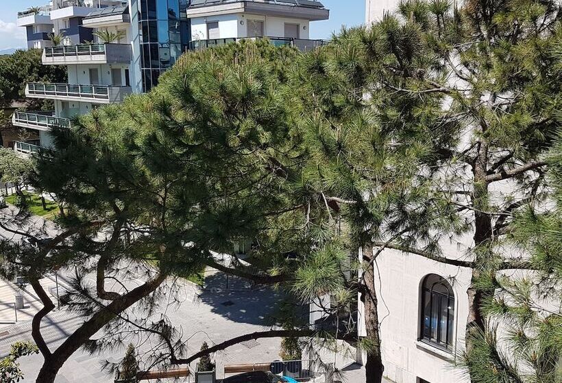 ホテル Ceccarini 9 Home Suite Home