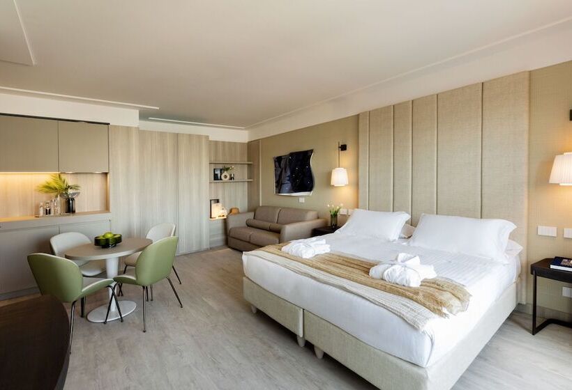 ホテル Ceccarini 9 Home Suite Home