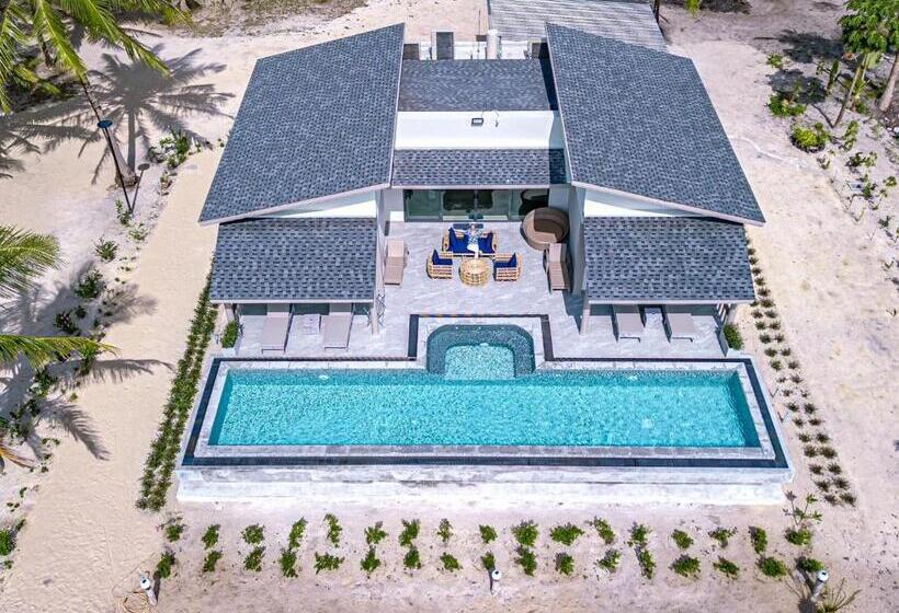 בית מלון כפרי C&n Kho Khao Beach Resort   Sha Plus