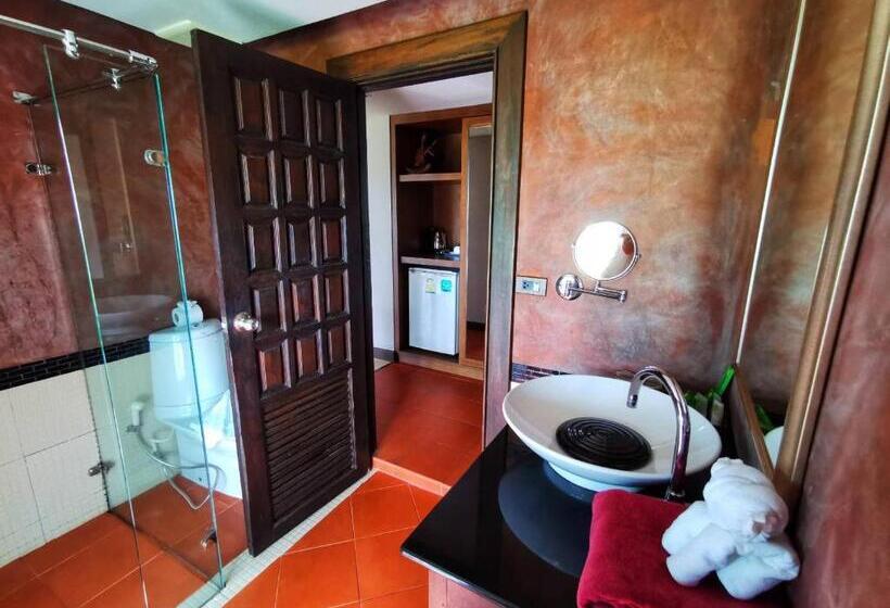 בית מלון כפרי C&n Kho Khao Beach Resort   Sha Plus