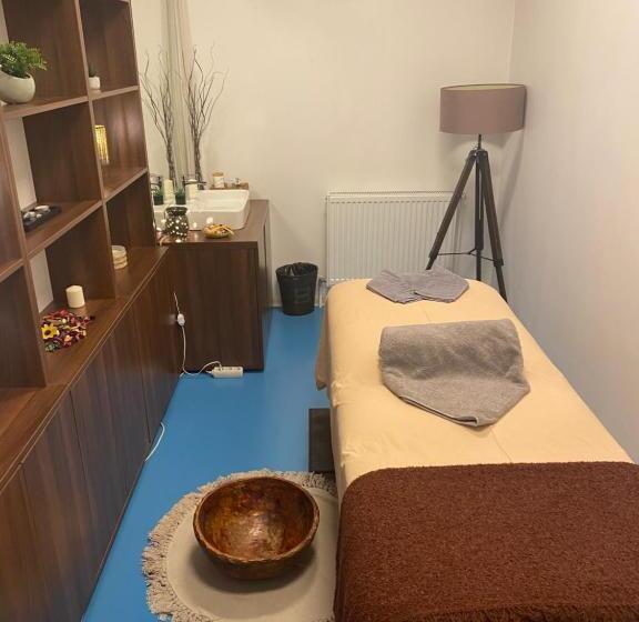 هتل Concorde Old Bucharest