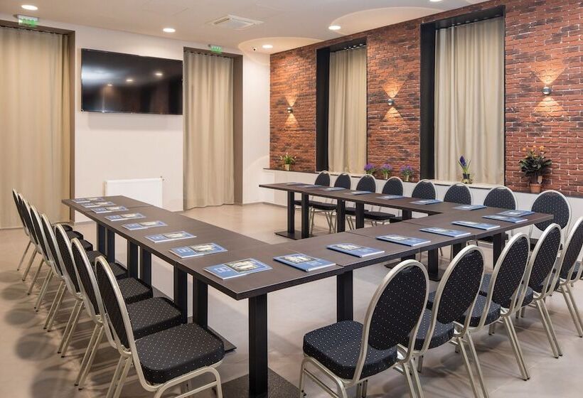 هتل Concorde Old Bucharest