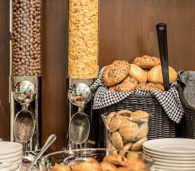 هتل Concorde Old Bucharest