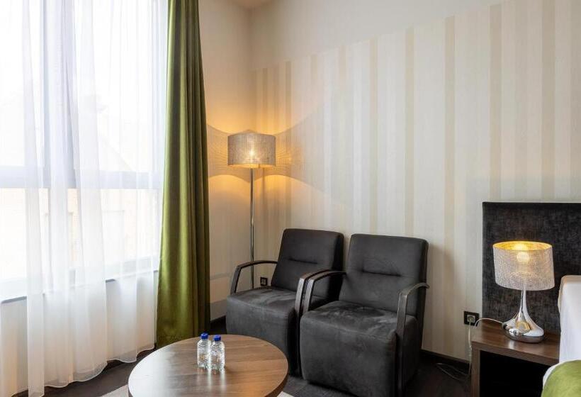 فندق De Boskar Peer