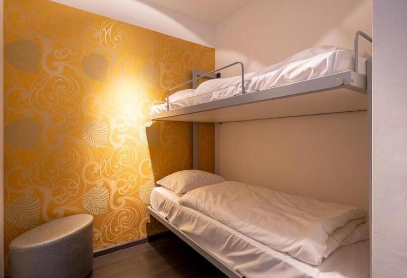 فندق De Boskar Peer