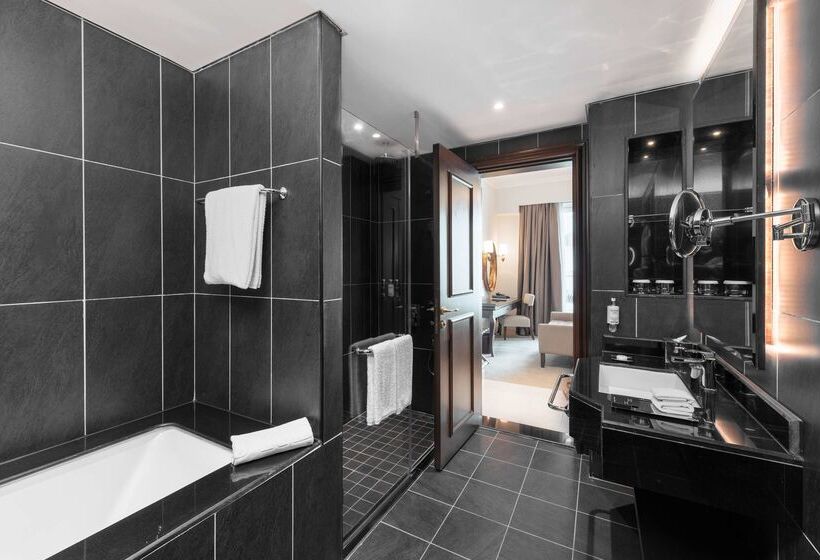 هتل Dukes The Palm Dubai