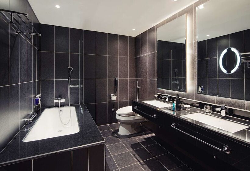 هتل Dukes The Palm Dubai