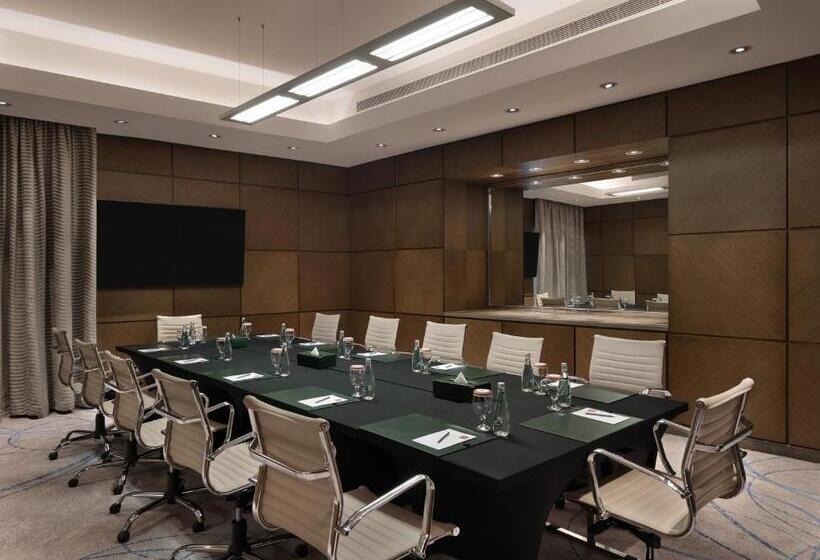 호텔 Grand Millennium Sulaimani