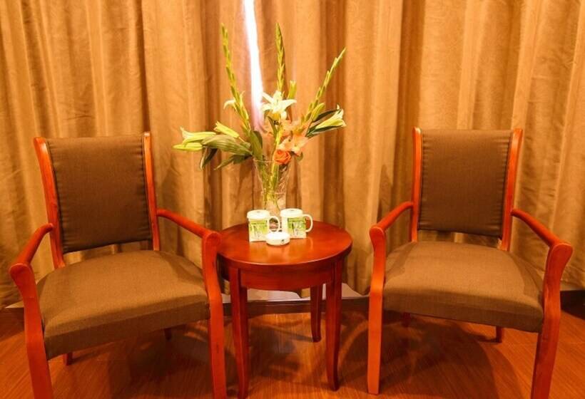 호텔 Greentree Inn Tangshan North Station South Ring Road