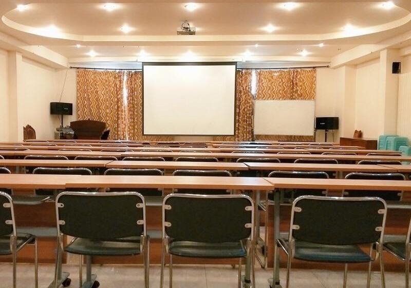 酒店 Greentree Inn Tianjin Dongli Development Zone Binhai Airport Express