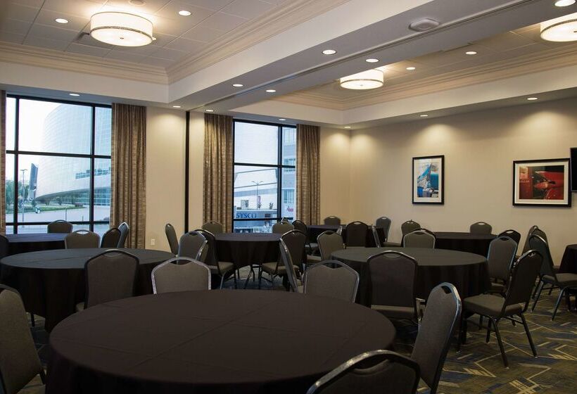 בית מלון כפרי Hampton Inn & Suites Tulsa Downtown