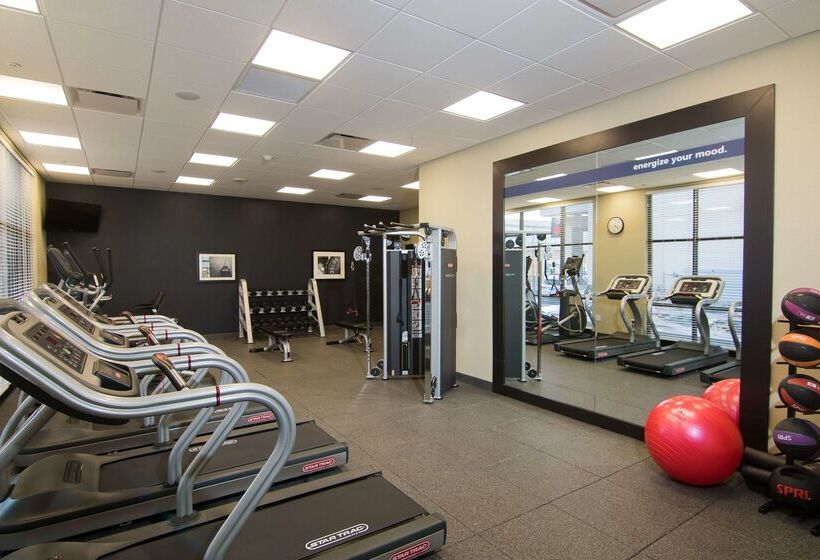 فندق Hampton Inn & Suites Tulsa Downtown