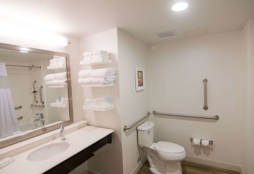 فندق Hampton Inn & Suites Tulsa Downtown