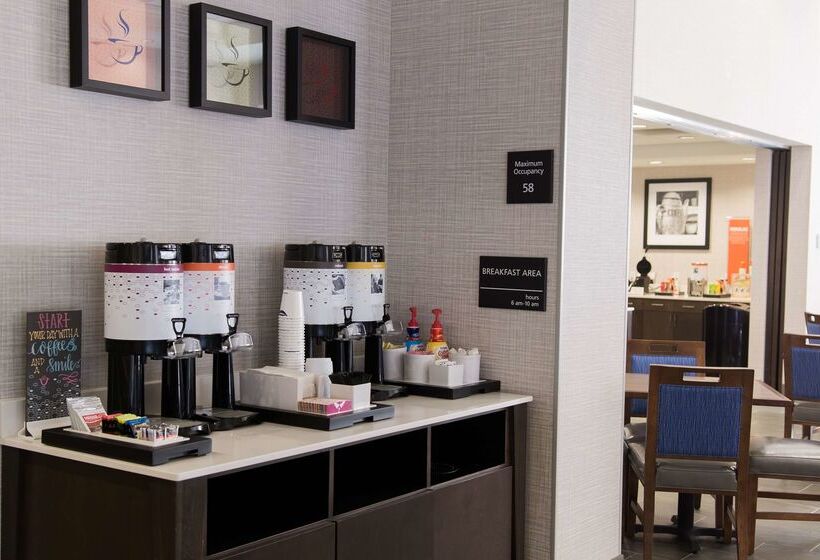 فندق Hampton Inn & Suites Tulsa Downtown