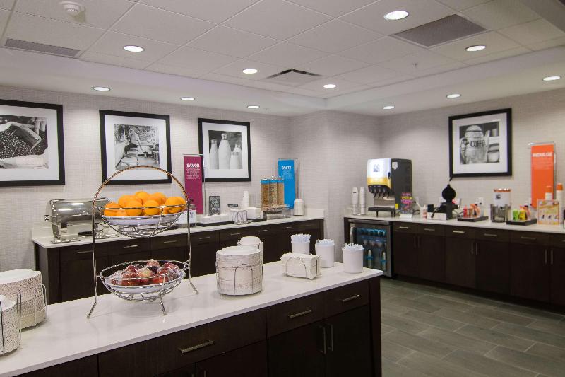 فندق Hampton Inn & Suites Tulsa Downtown