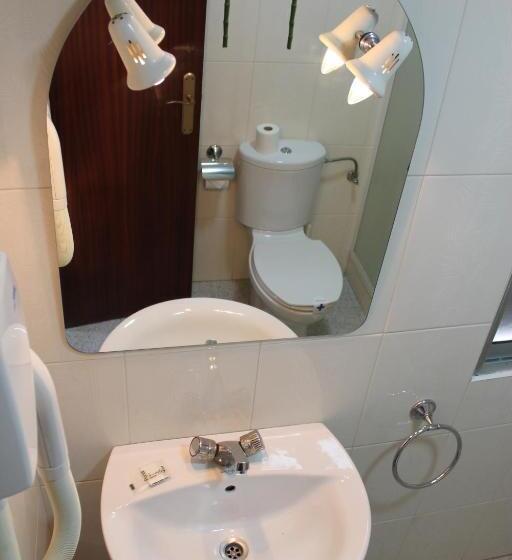 호텔 Hostal Amantes De Teruel