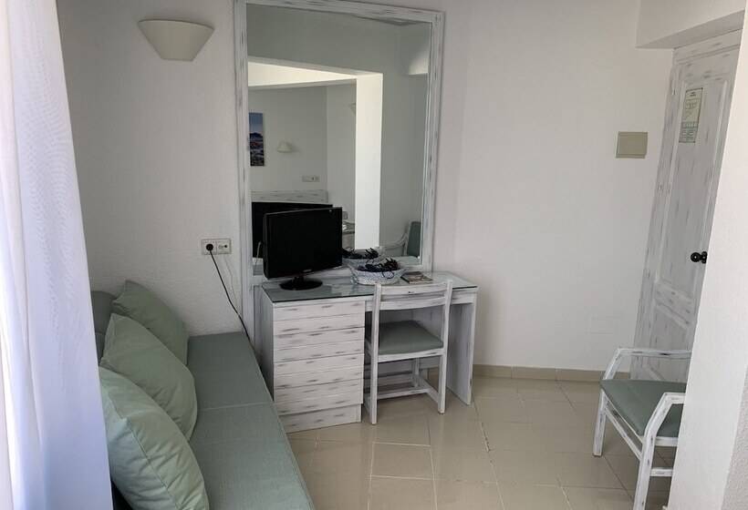 هتل Hostal Bellavista Formentera