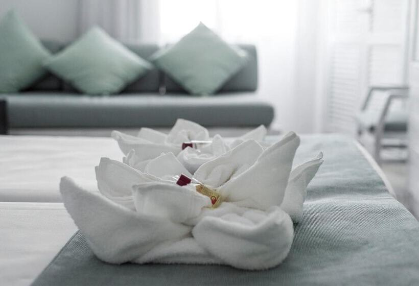 هتل Hostal Bellavista Formentera