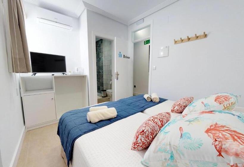 Hostal Boutique La Española By Bossh Hotels