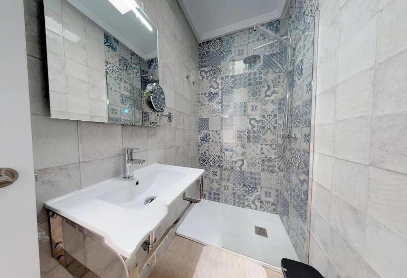 Hostal Boutique La Española By Bossh Hotels