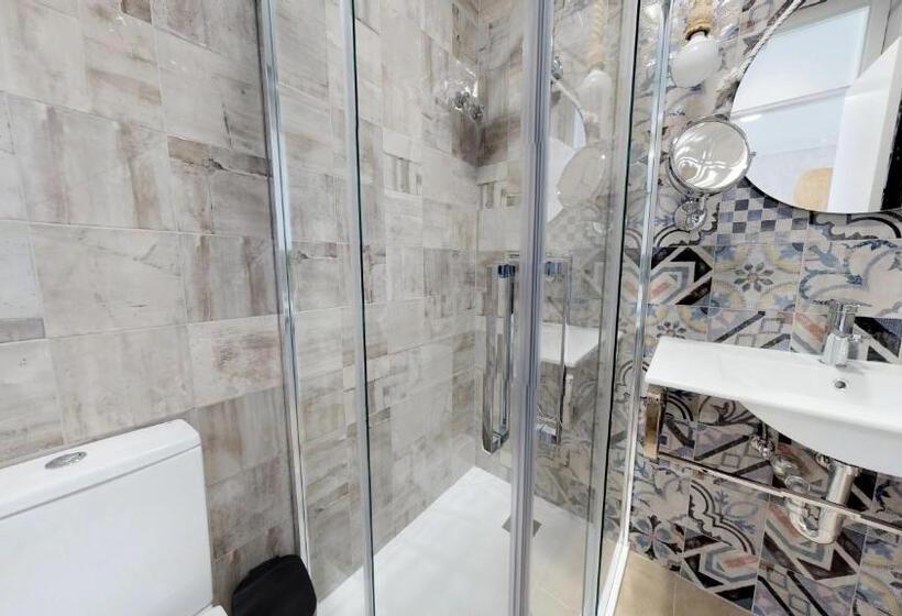 Hostal Boutique La Española By Bossh Hotels