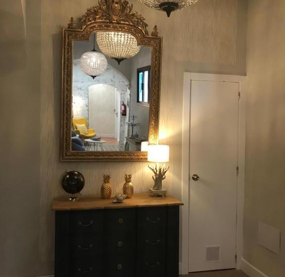 Hostal Boutique La Española By Bossh Hotels