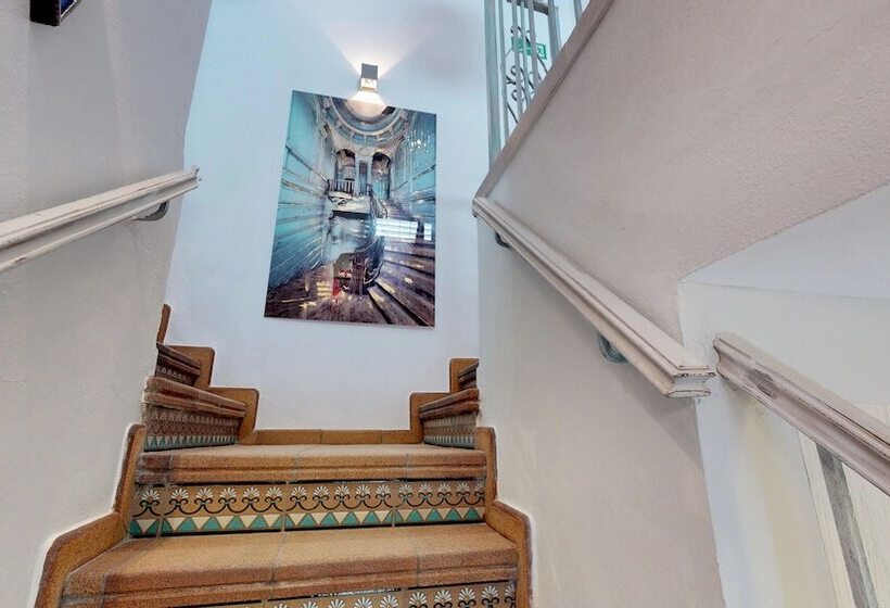 Hostal Boutique La Española By Bossh Hotels