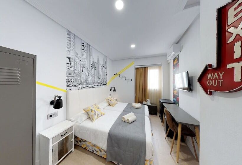 Hostal Boutique La Española By Bossh Hotels