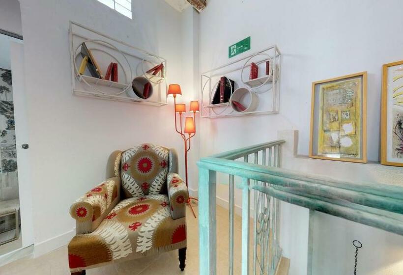 Hostal Boutique La Española By Bossh Hotels