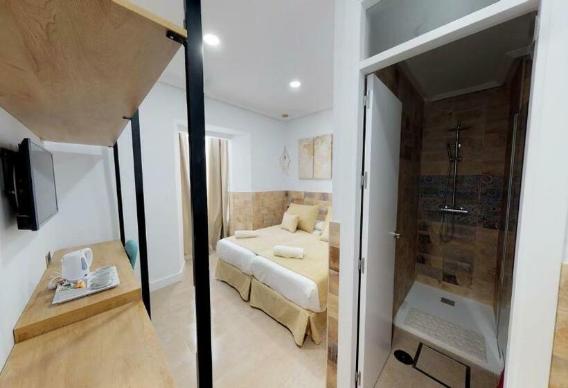Hostal Boutique La Española By Bossh Hotels