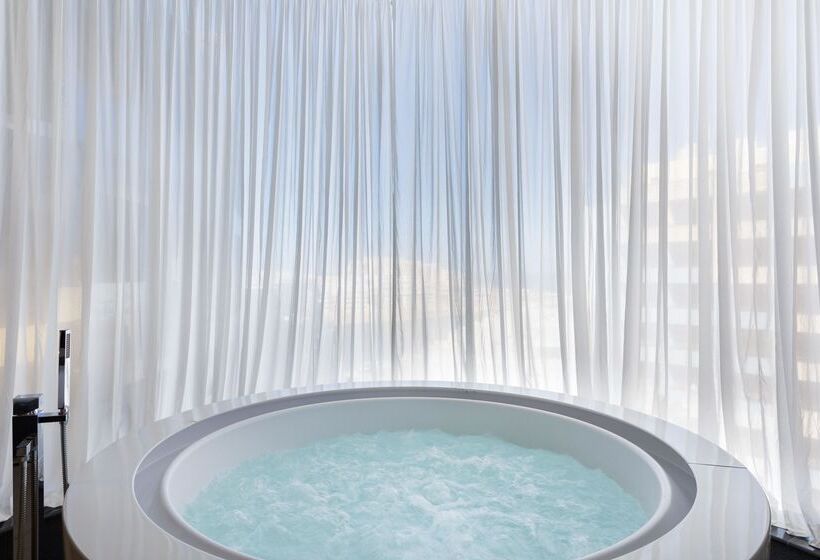 Hugo S Boutique Hotel   Adults Only