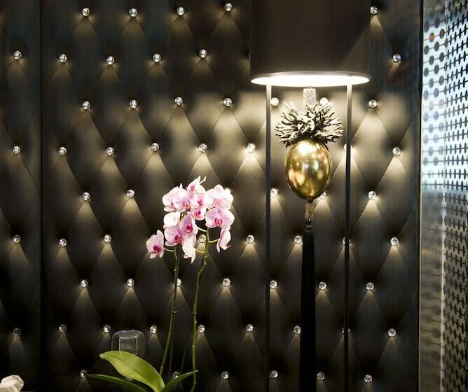 Hugo S Boutique Hotel   Adults Only