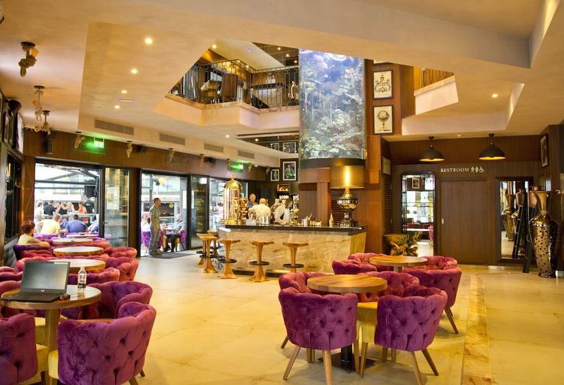 Hugo S Boutique Hotel   Adults Only