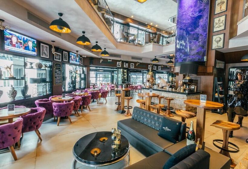 Hugo S Boutique Hotel   Adults Only